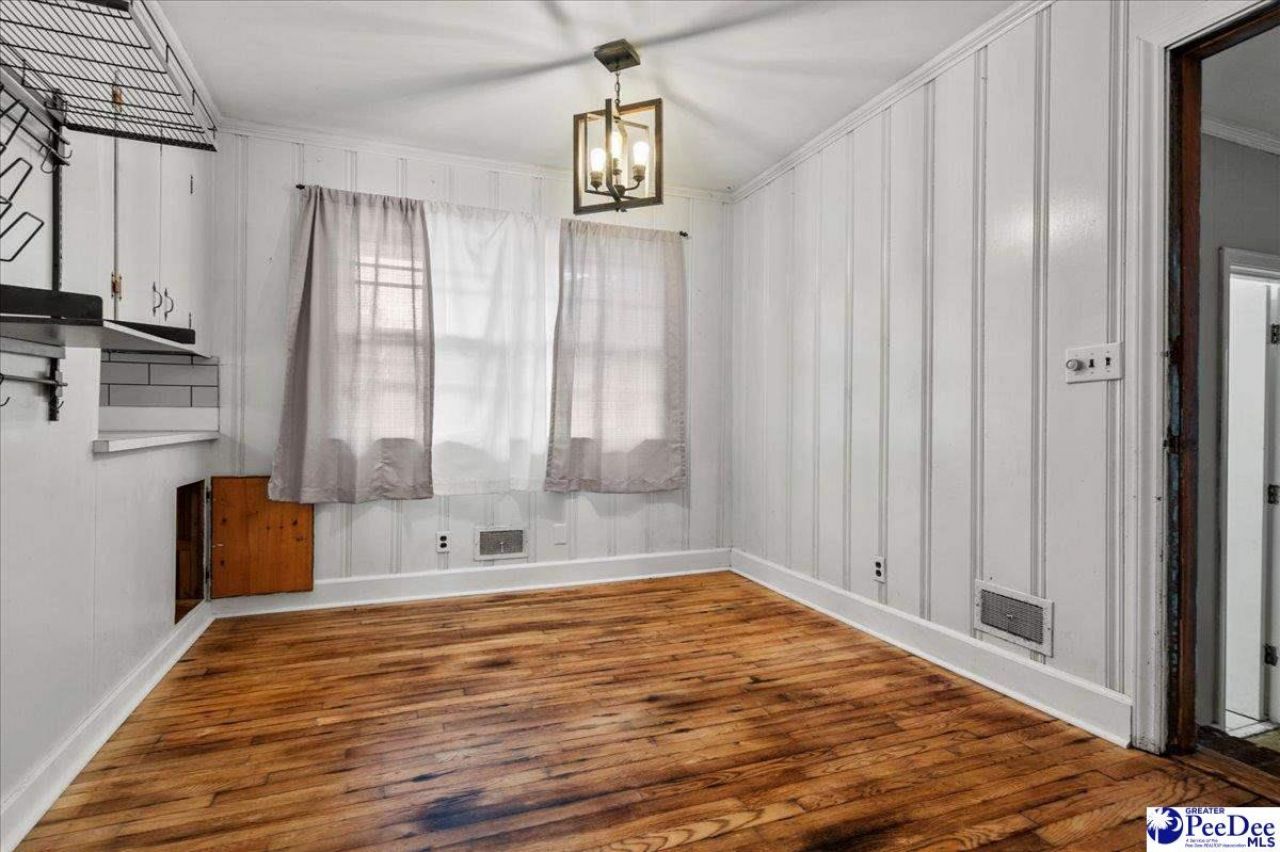 449 Lynhurst Rd Photo 7