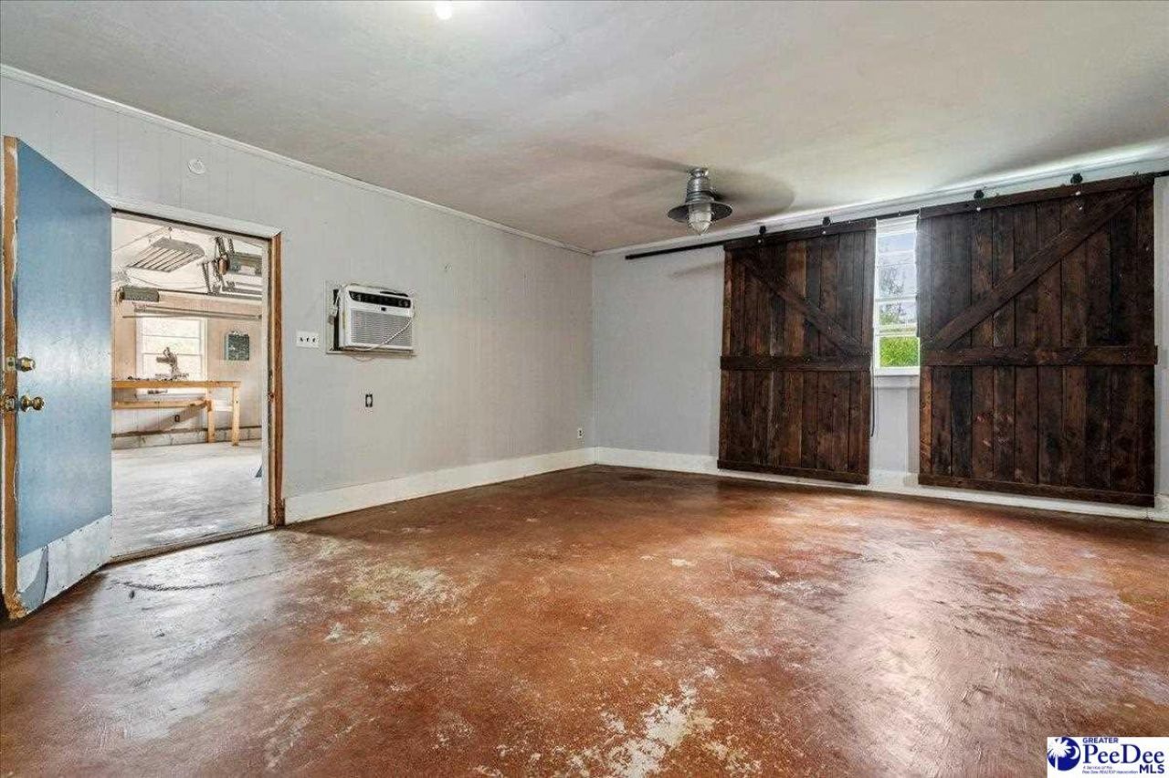 449 Lynhurst Rd Photo 9