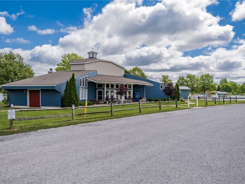 3025-3026 Cinnamon Drive W, West Salem, OH 44287 Photo 12