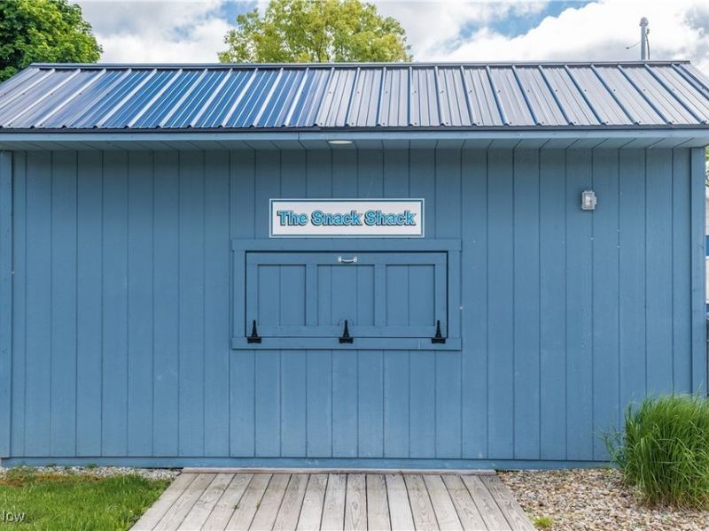 3025-3026 Cinnamon Drive W, West Salem, OH 44287 Photo 9