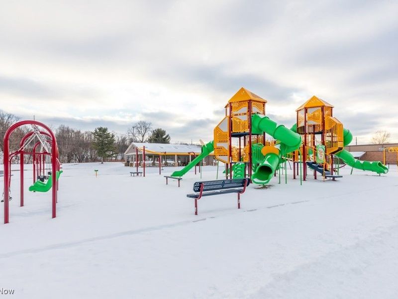 1431 Sherrick Road SE, Canton, OH 44707 Photo 23