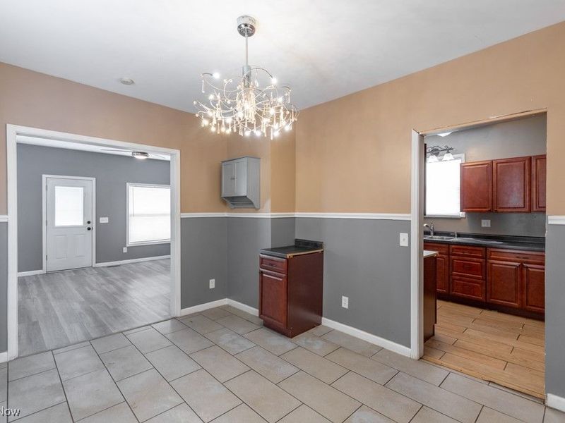 1431 Sherrick Road SE, Canton, OH 44707 Photo 6