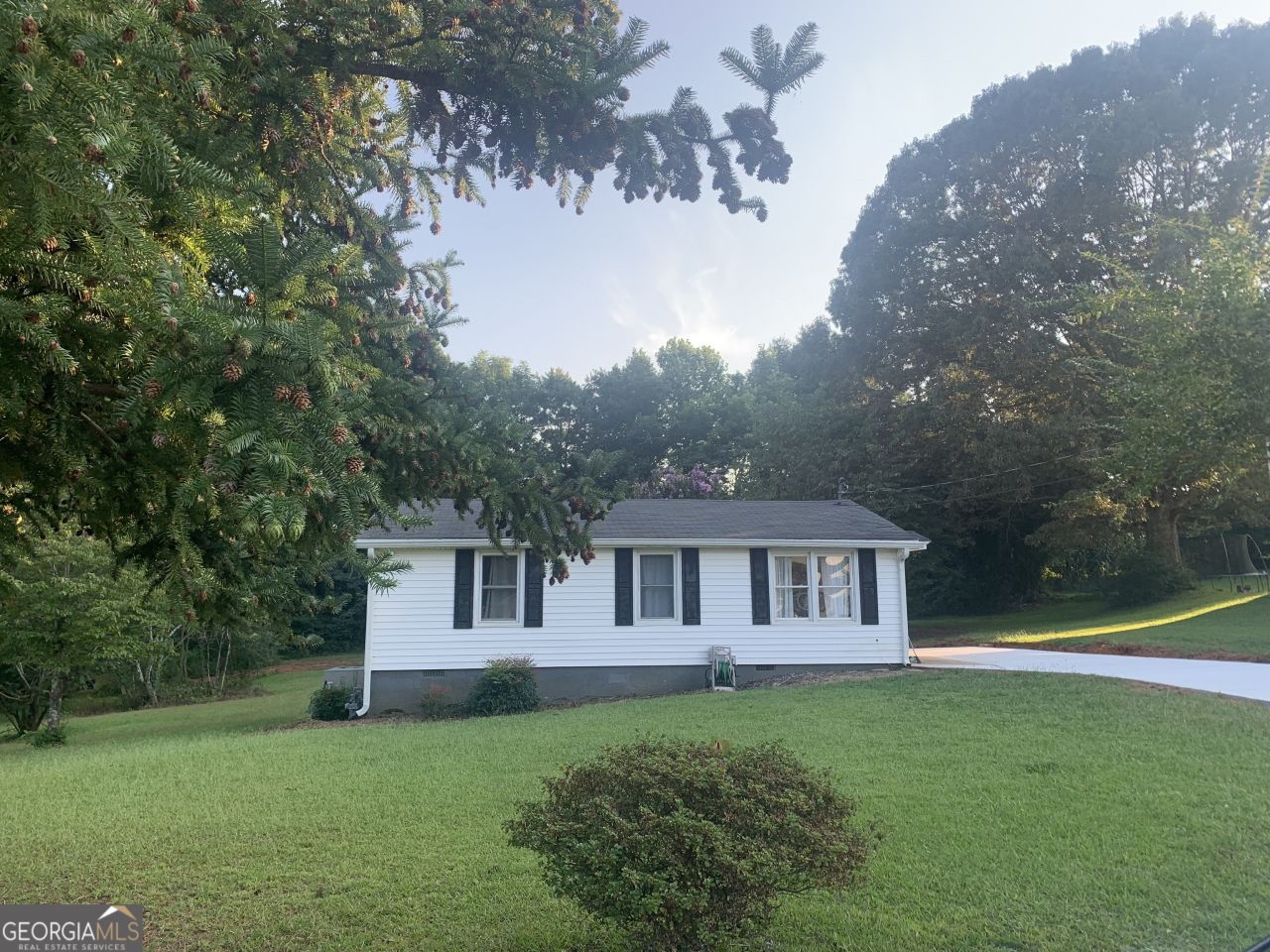 4539 Cash Drive, Flowery Branch, GA 30542 Main Photo