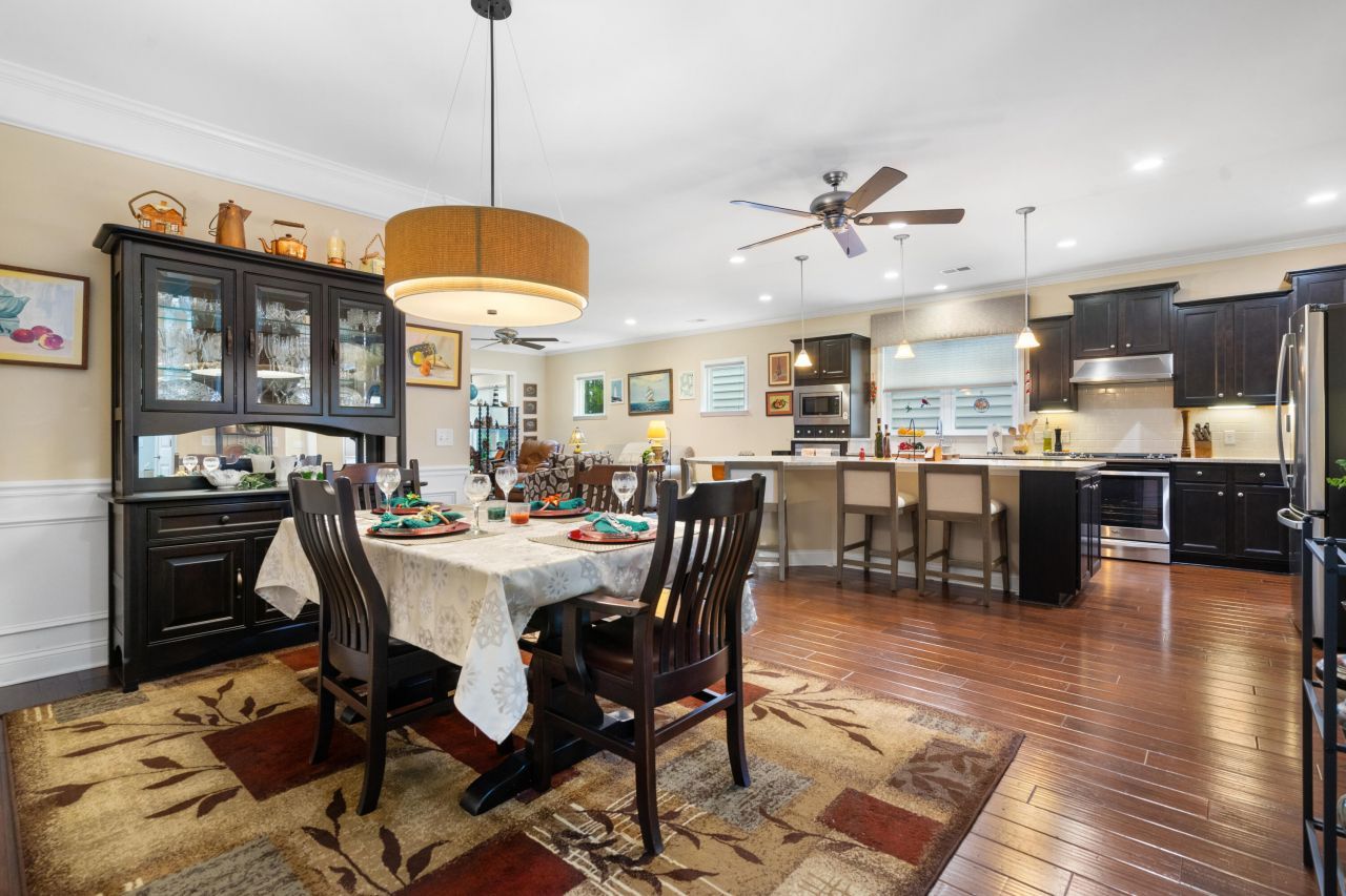 575 Eastern Isle Avenue Photo 15