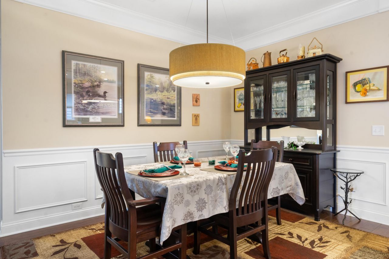 575 Eastern Isle Avenue Photo 16