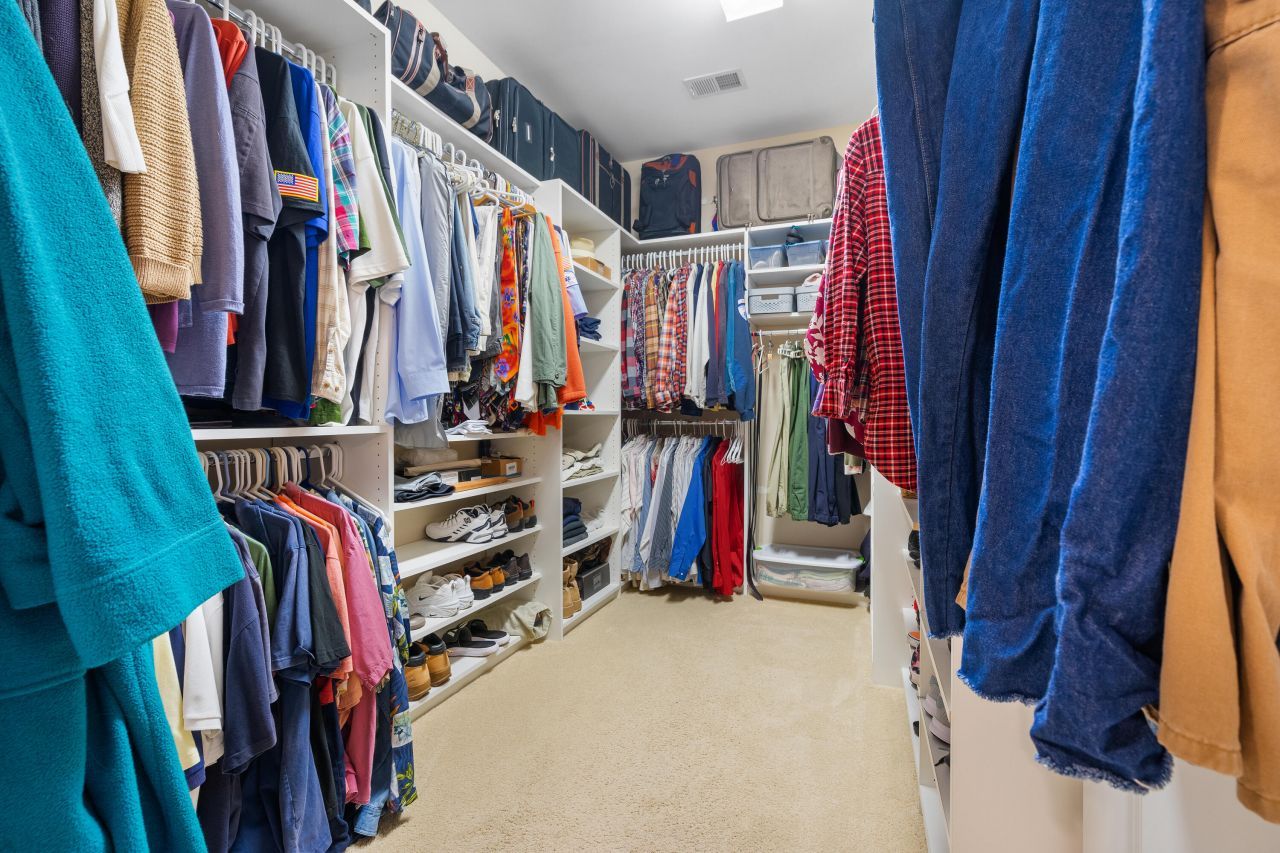 575 Eastern Isle Avenue Photo 26