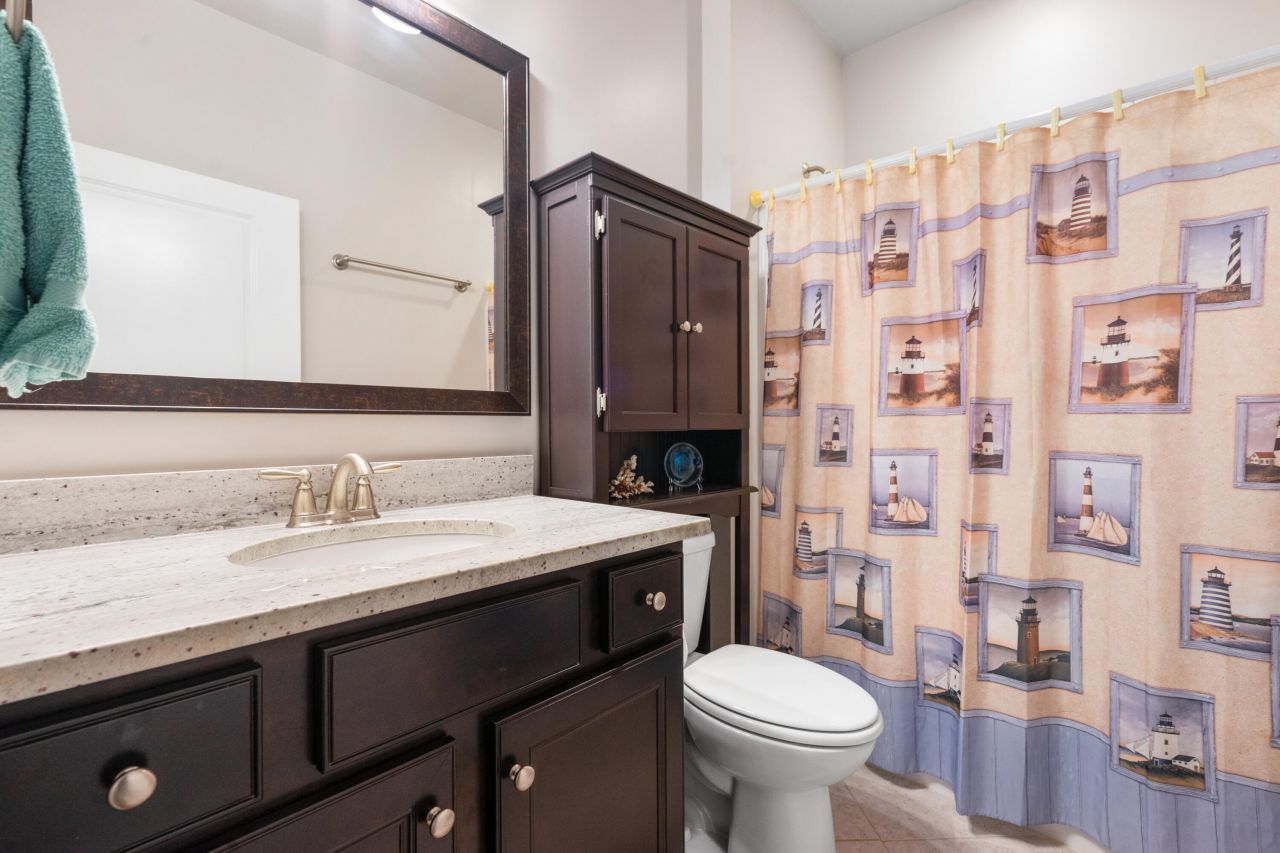 575 Eastern Isle Avenue Photo 29