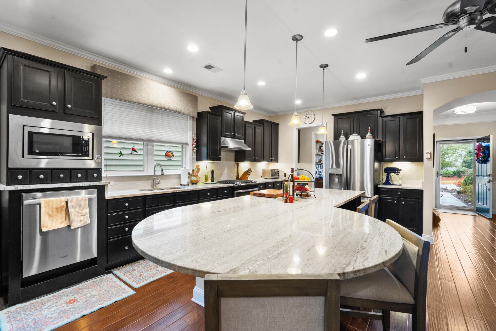 575 Eastern Isle Avenue Photo 8