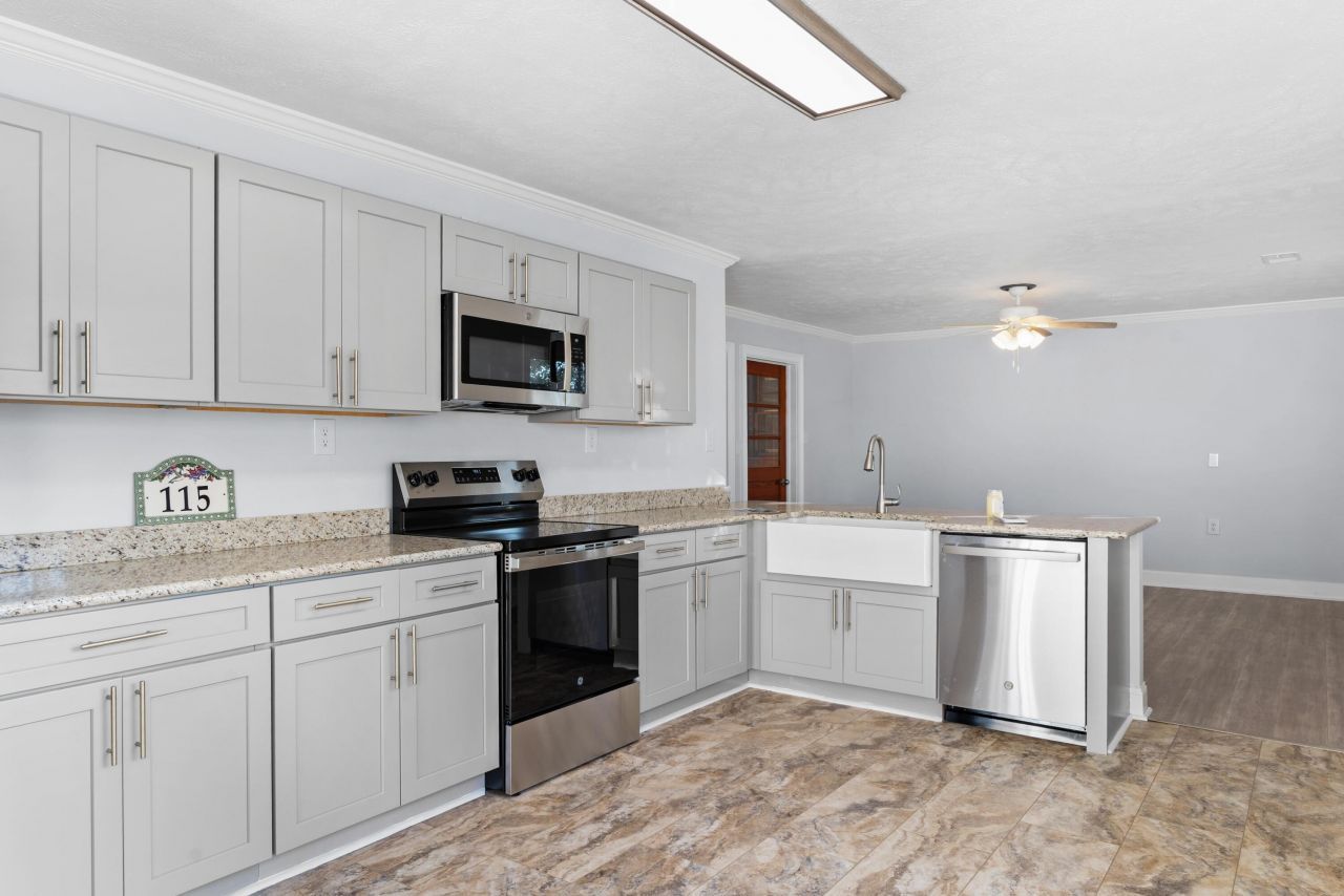 115 Rowes Pump Drive Photo 17