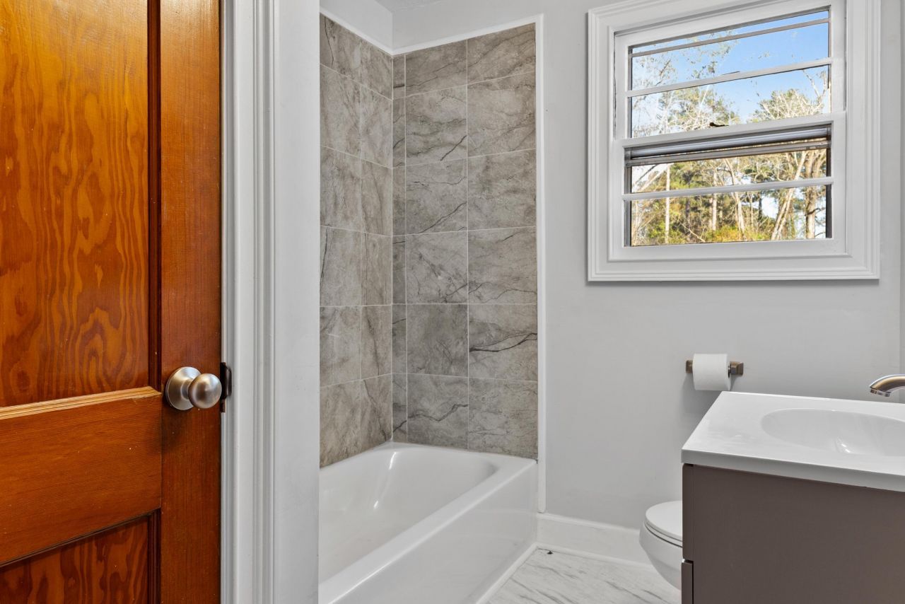 115 Rowes Pump Drive Photo 32