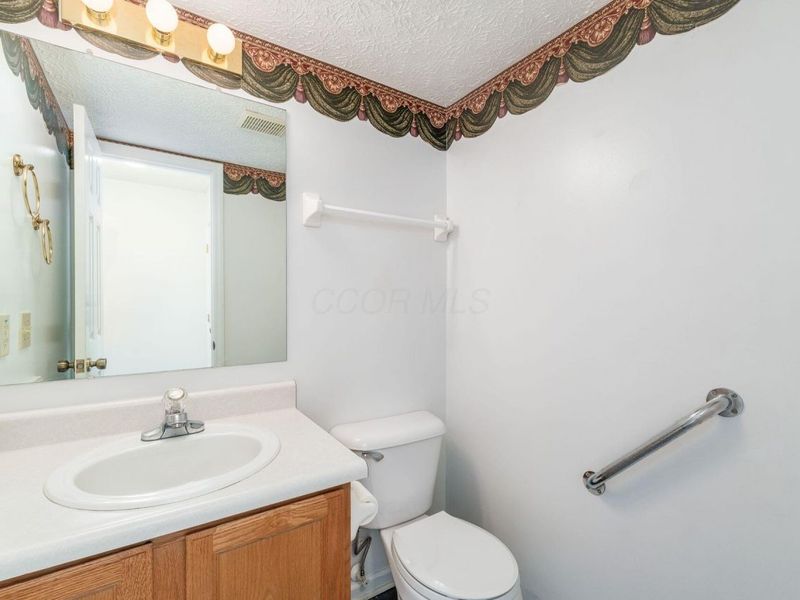 406 Hances Drive, Blacklick, OH 43004 Photo 15