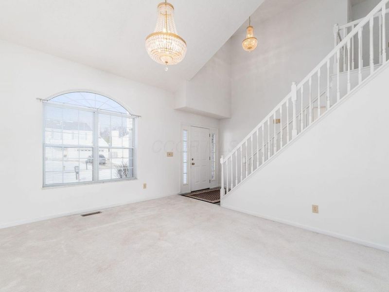 406 Hances Drive, Blacklick, OH 43004 Photo 6