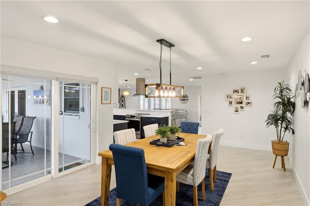 4629 Forest Glen Dr, North Fort Myers, FL 33903 Photo