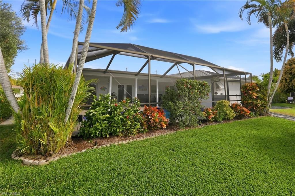 4629 Forest Glen Dr, North Fort Myers, FL 33903 Photo