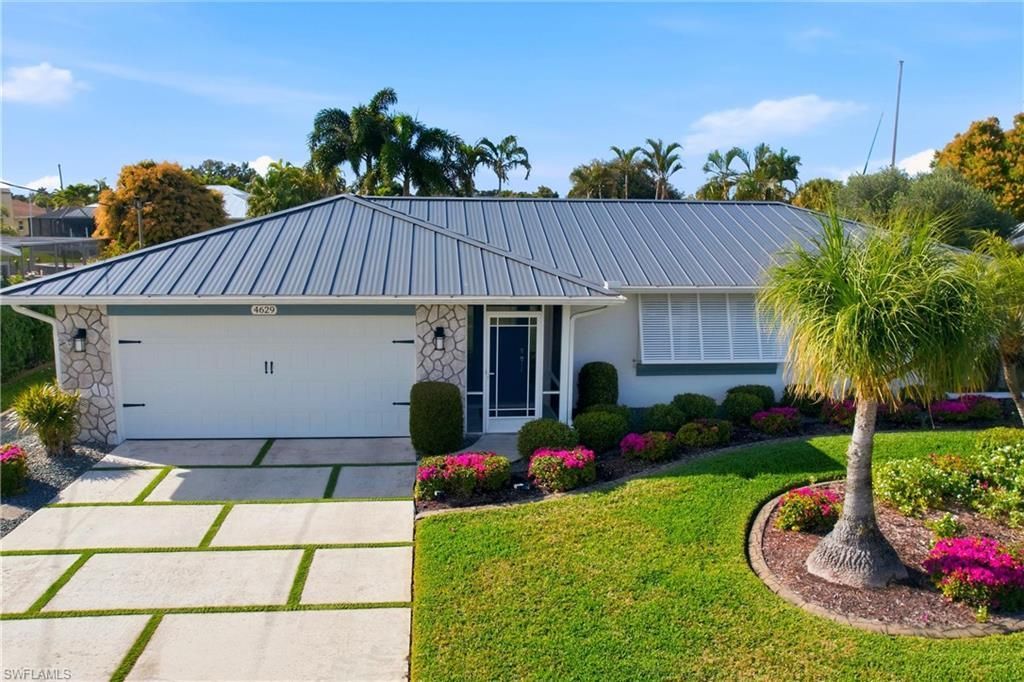 4629 Forest Glen Dr, North Fort Myers, FL 33903 Photo