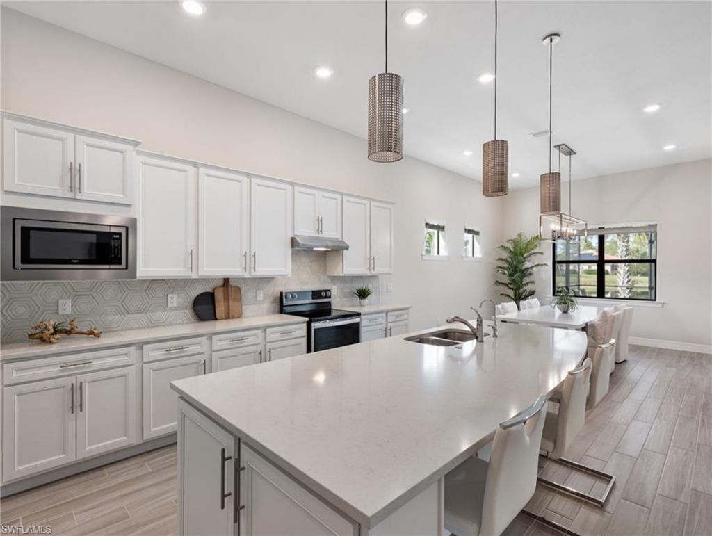 10824 Maitland Way, Fort Myers, FL 33913 Photo