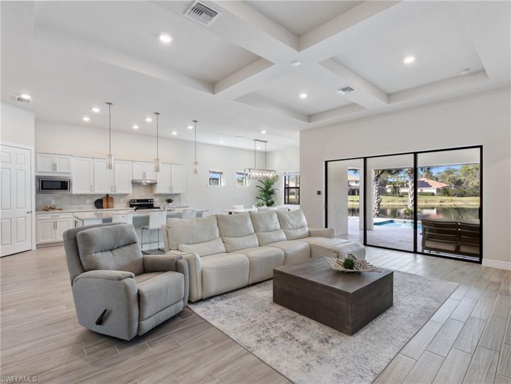 10824 Maitland Way, Fort Myers, FL 33913 Photo