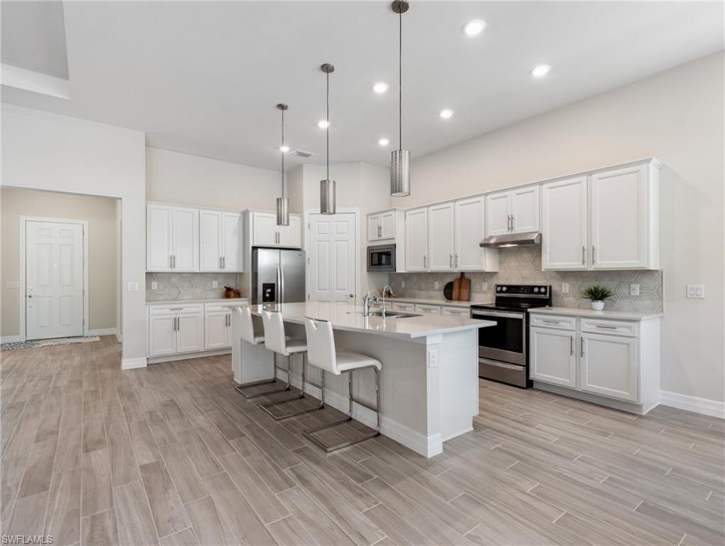 10824 Maitland Way, Fort Myers, FL 33913 Photo