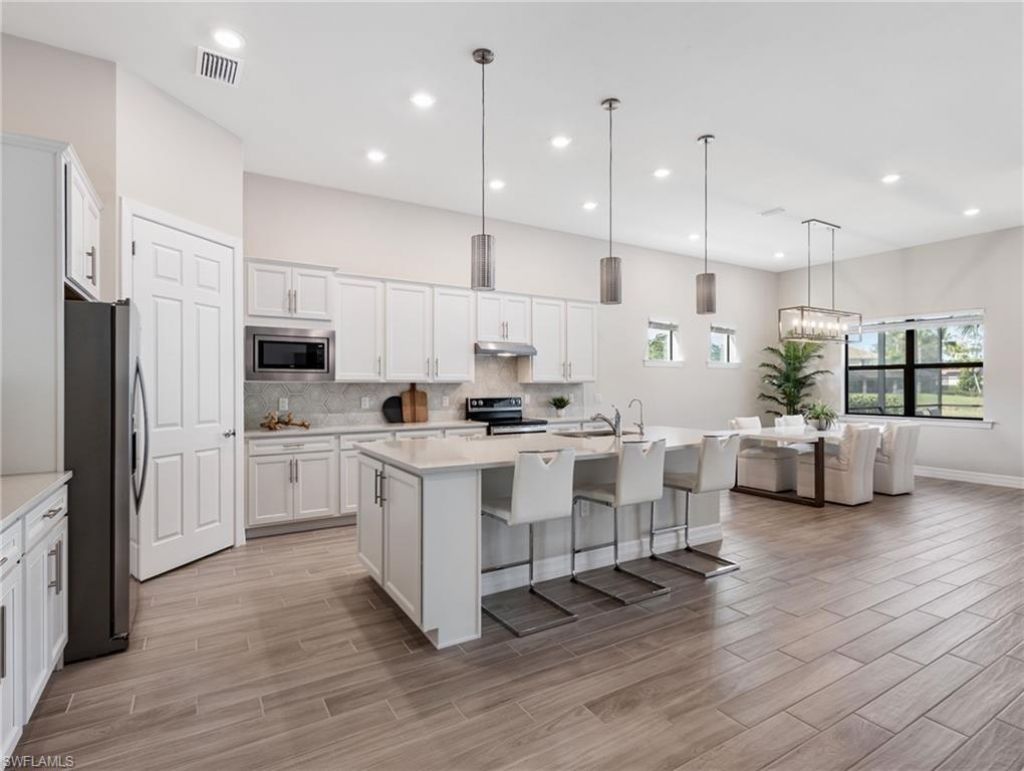 10824 Maitland Way, Fort Myers, FL 33913 Photo