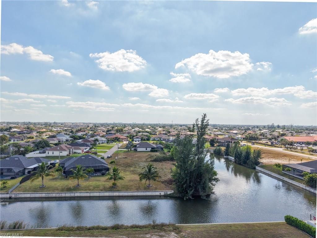 1128 SW 19th Ave, Cape Coral, FL 33991 Photo