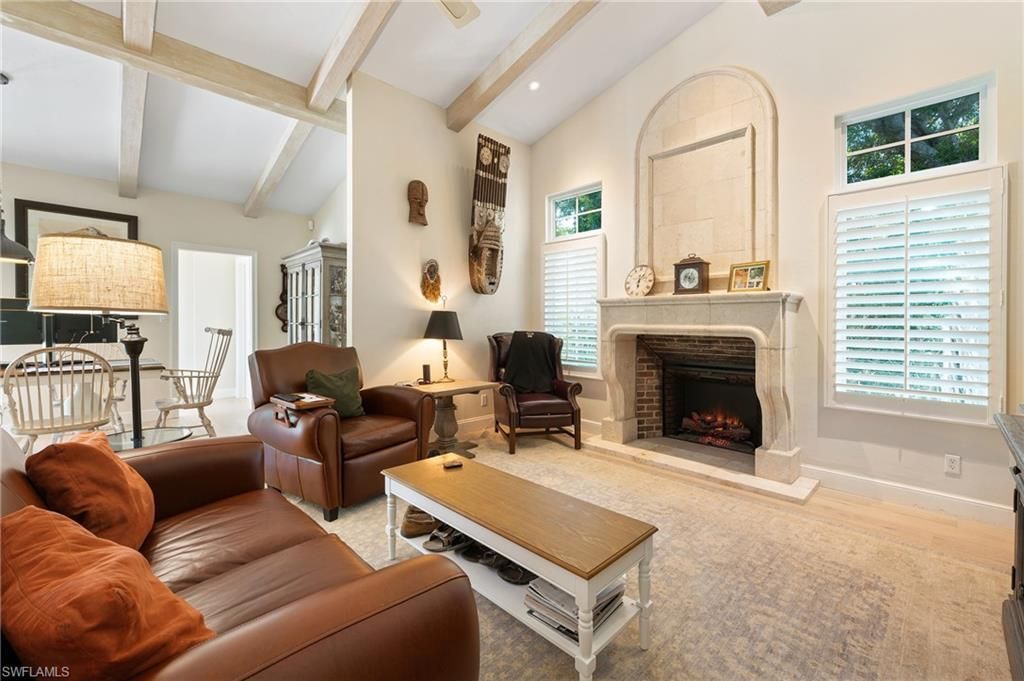 5042 Seahorse Ave, Naples, FL 34103 Photo