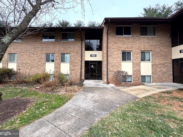 18806 WALKERS CHOICE ROAD, Unit 2, MONTGOMERY VILLAGE, MD 20886