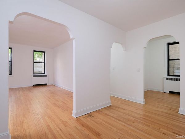 340 E Mosholu Parkway S, Unit 1-A, Bronx, NY 10458