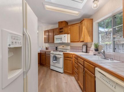 18506 Dunvegan Dr, Applegate, CA 95703 Photo
