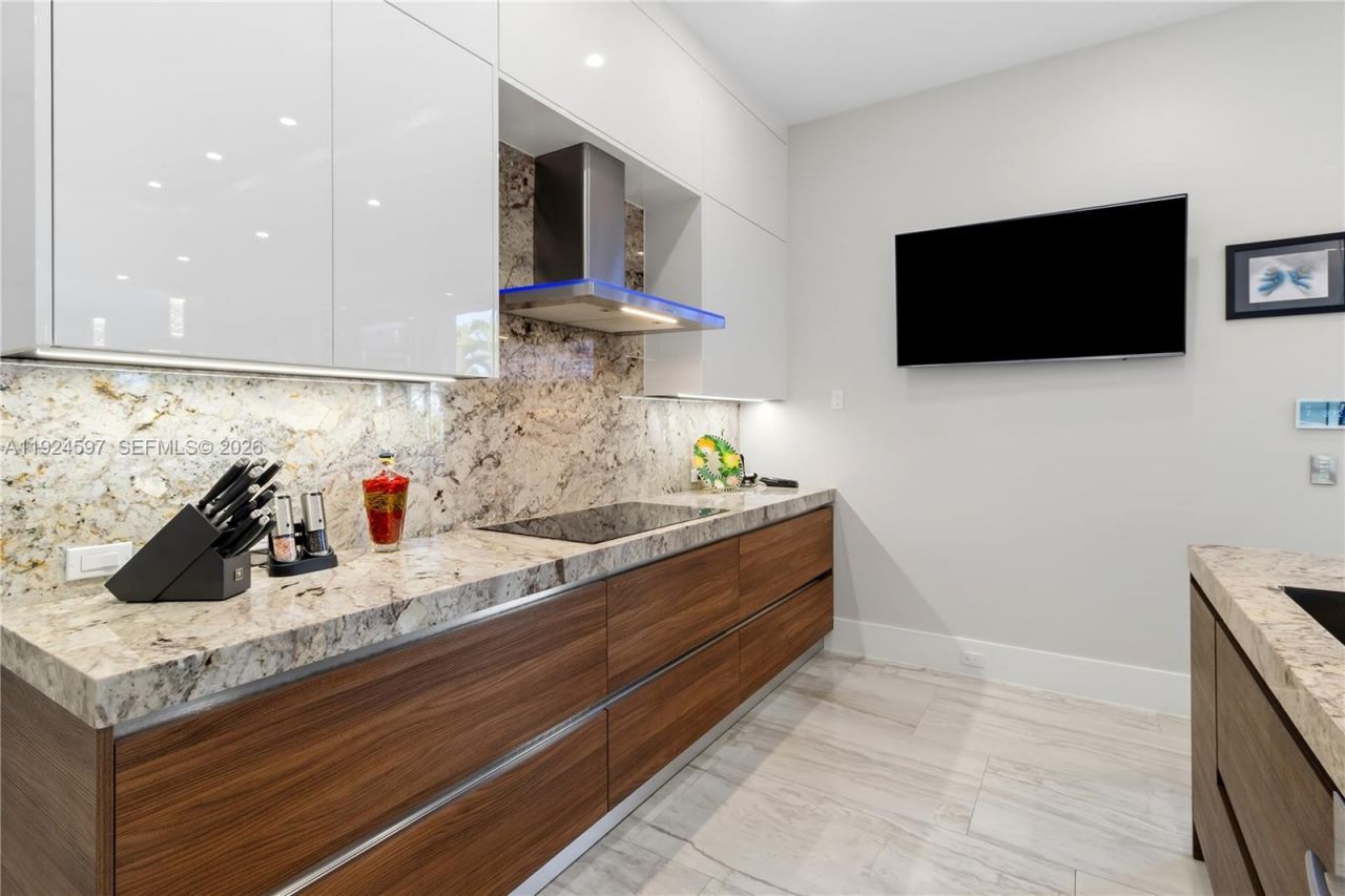 2809 NE 24th Pl, Fort Lauderdale, FL 33305 Photo