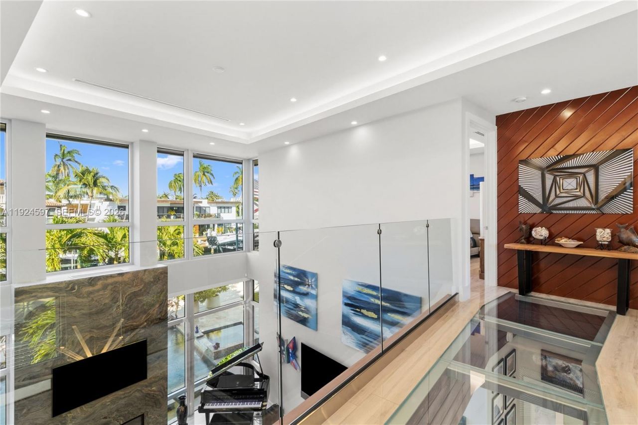 2809 NE 24th Pl, Fort Lauderdale, FL 33305 Photo