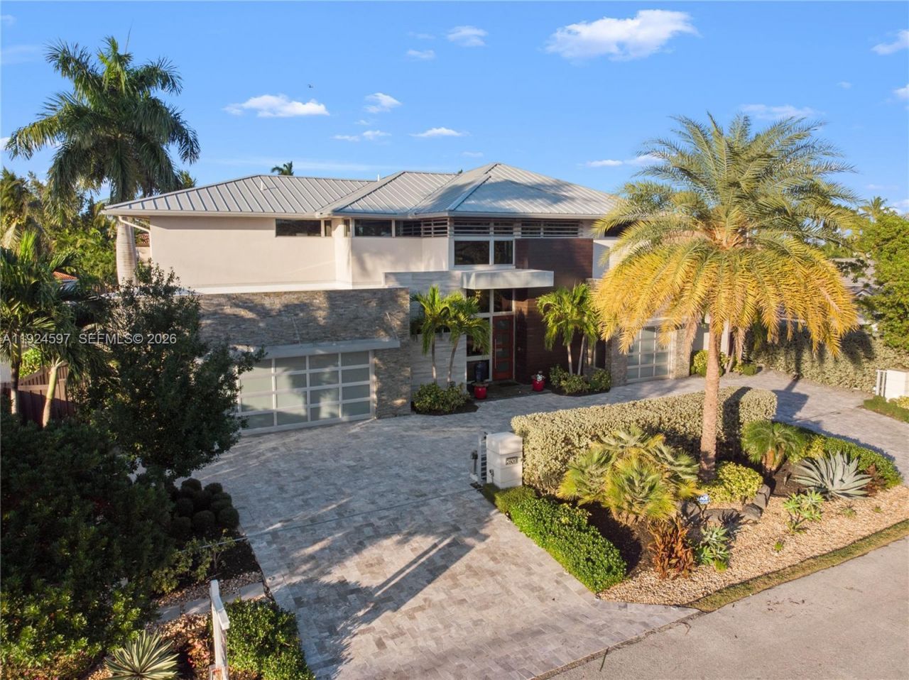 2809 NE 24th Pl, Fort Lauderdale, FL 33305 Photo