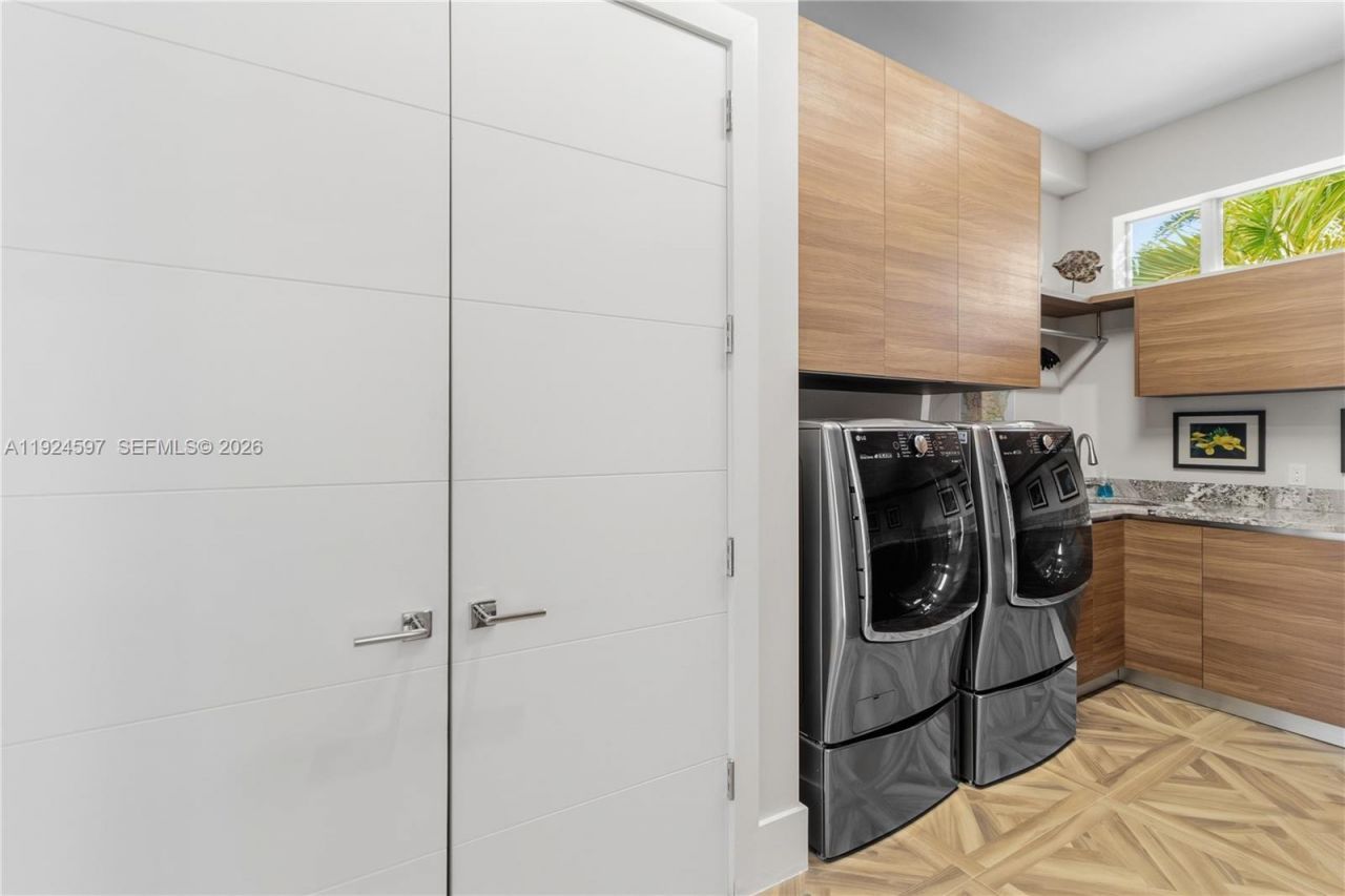 2809 NE 24th Pl, Fort Lauderdale, FL 33305 Photo