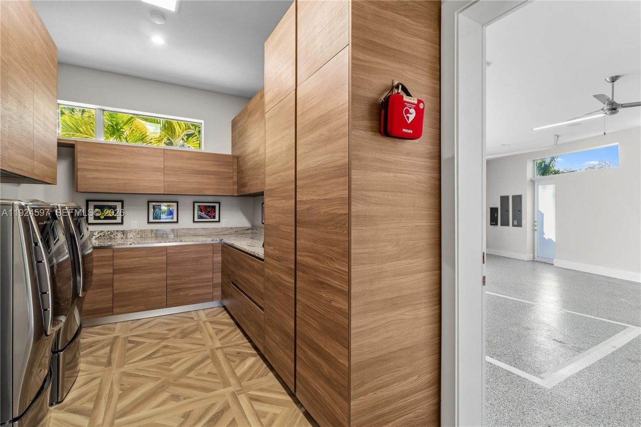 2809 NE 24th Pl, Fort Lauderdale, FL 33305 Photo