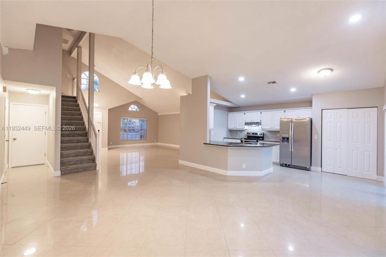 2042 Cross Breeze Dr, Wellington, FL 33414 Photo