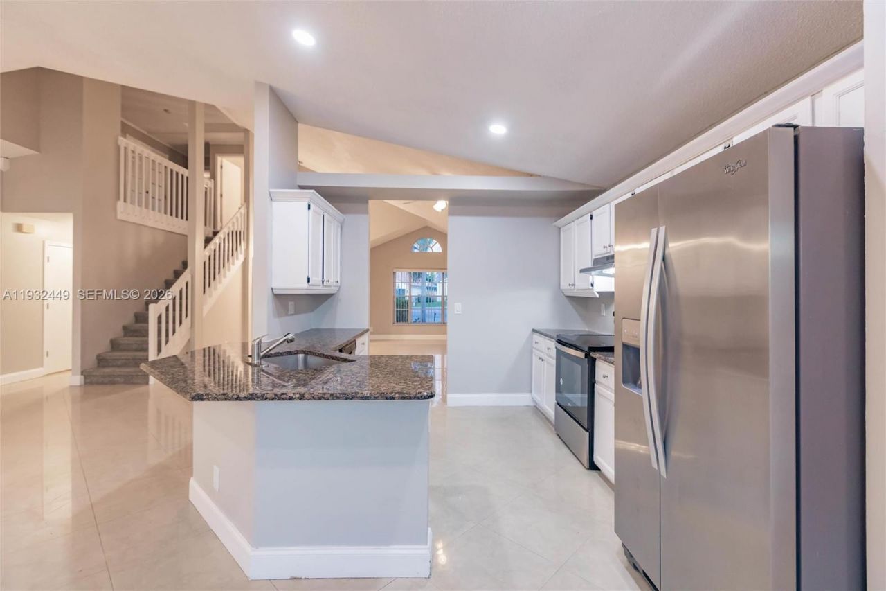 2042 Cross Breeze Dr, Wellington, FL 33414 Photo