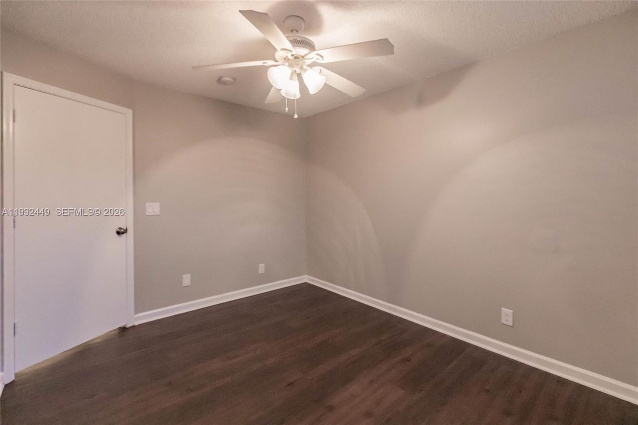 2042 Cross Breeze Dr, Wellington, FL 33414 Photo