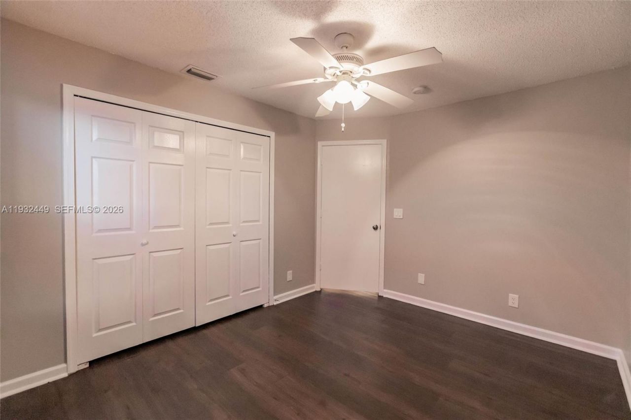 2042 Cross Breeze Dr, Wellington, FL 33414 Photo