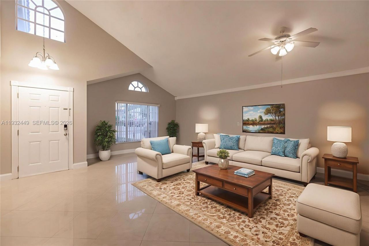 2042 Cross Breeze Dr, Wellington, FL 33414 Photo