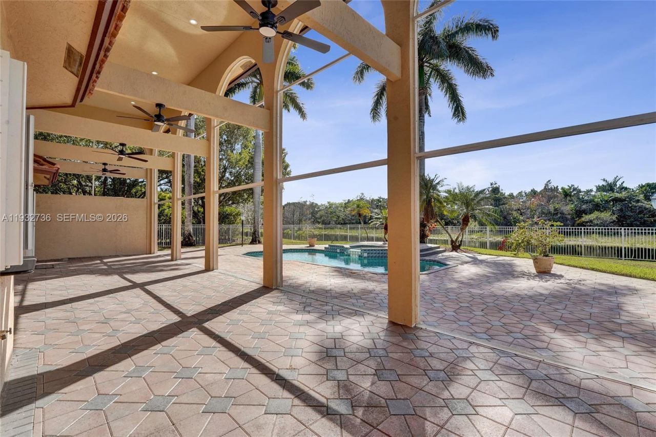 3855 Windmill Lake Road, Weston, FL 33332 Photo