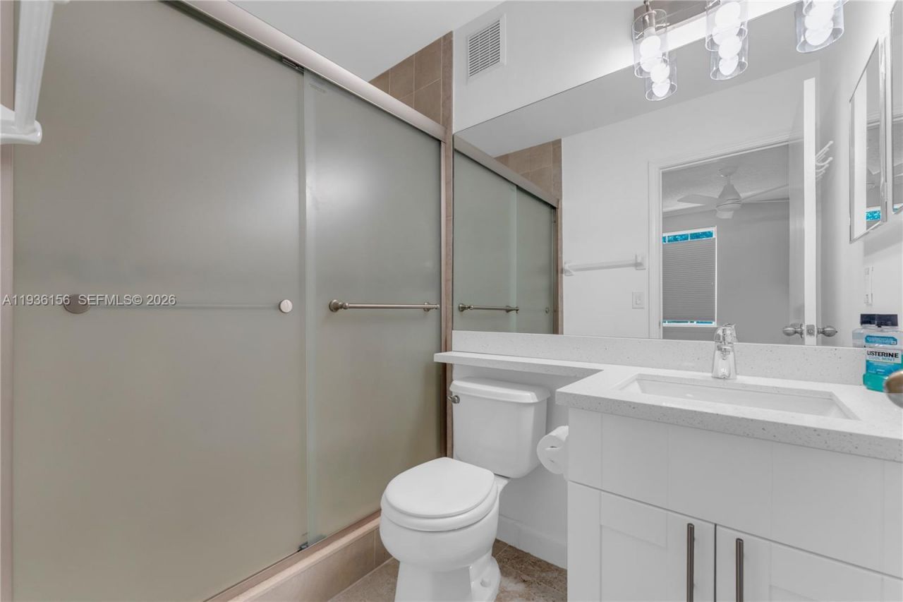 3325 Cabaret Ln, Margate, FL 33063 Photo