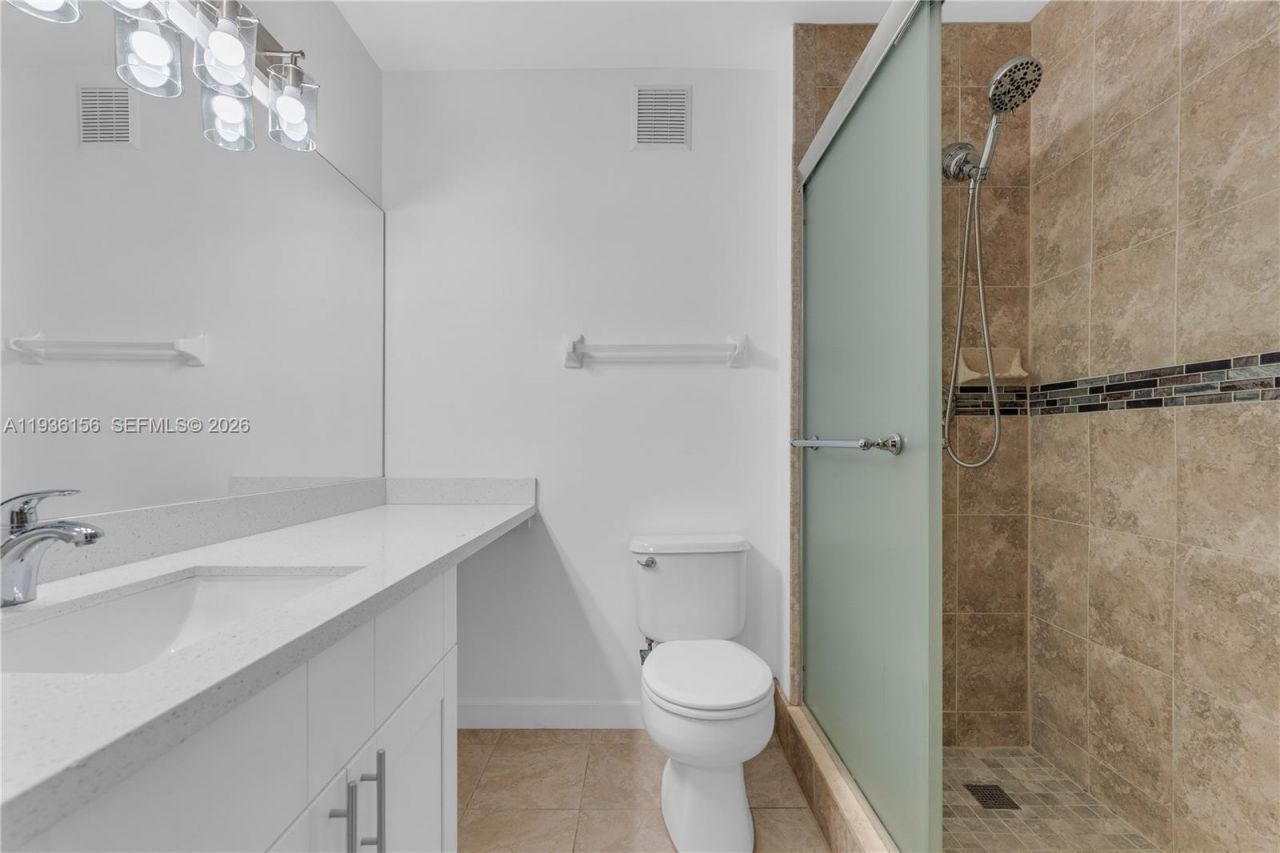 3325 Cabaret Ln, Margate, FL 33063 Photo