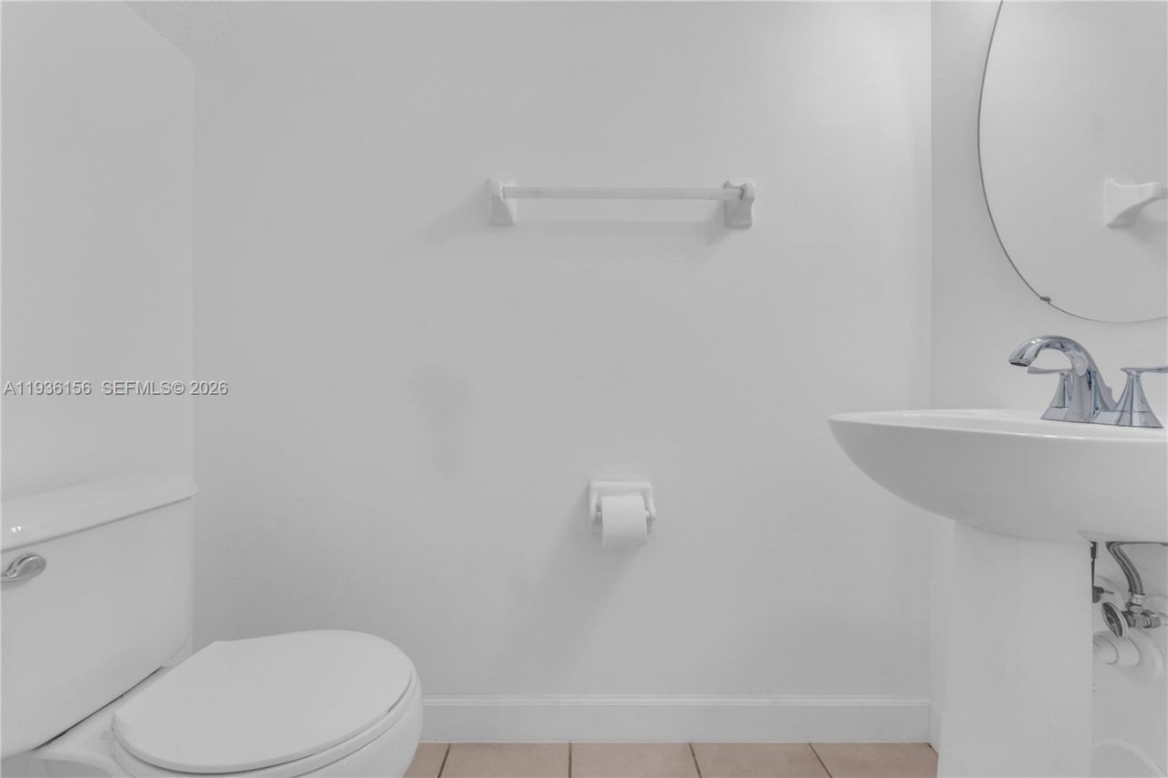 3325 Cabaret Ln, Margate, FL 33063 Photo