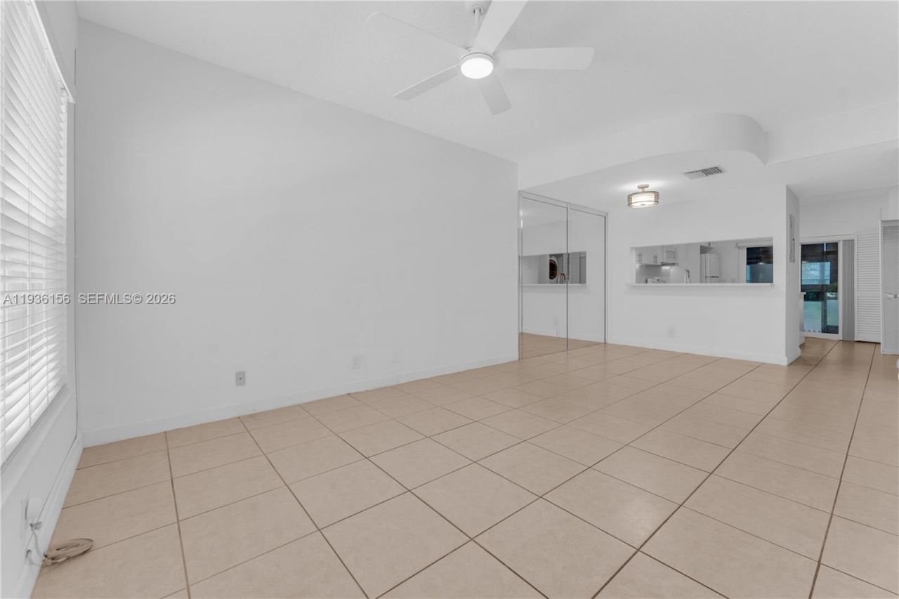 3325 Cabaret Ln, Margate, FL 33063 Photo