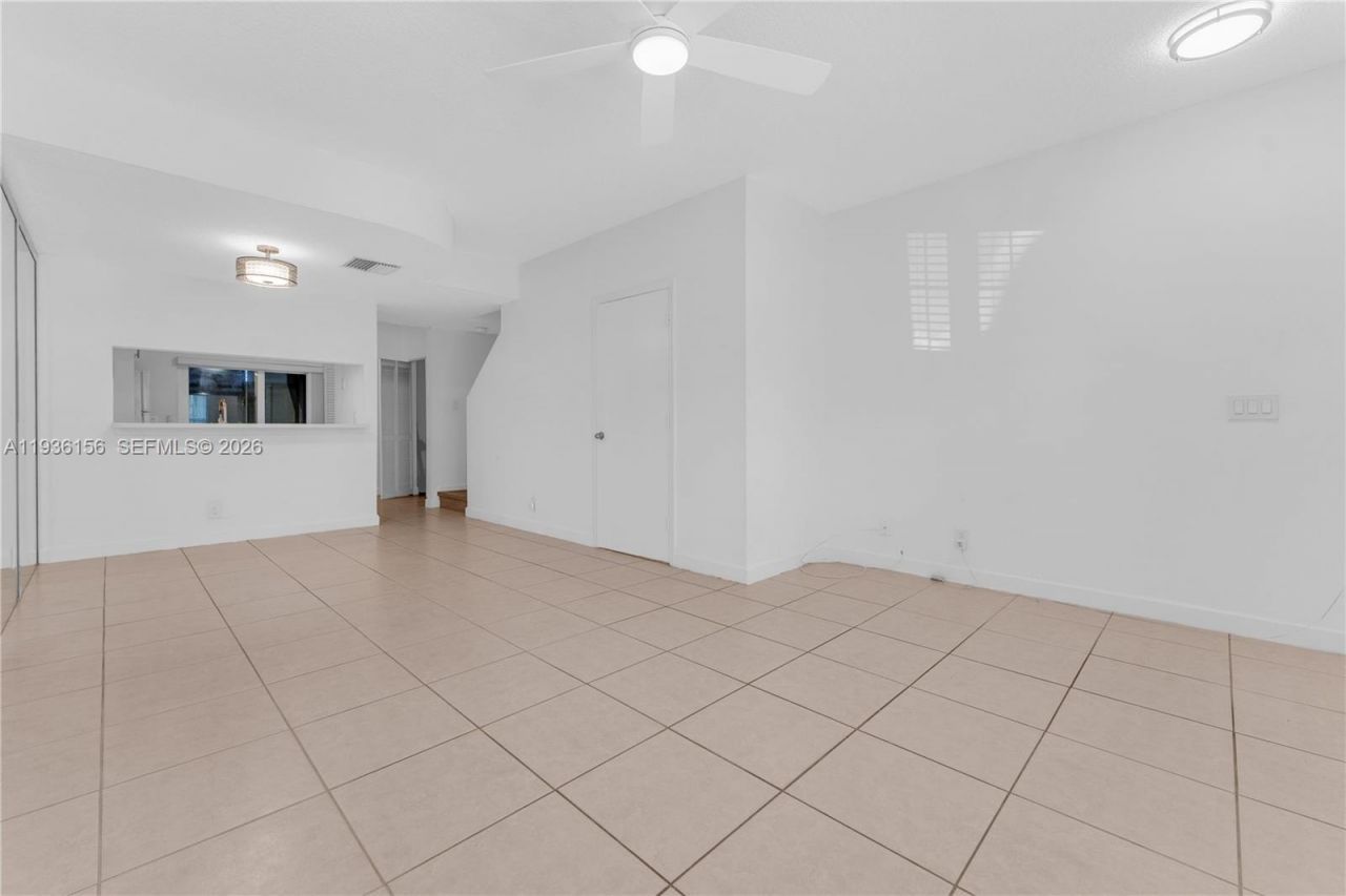 3325 Cabaret Ln, Margate, FL 33063 Photo