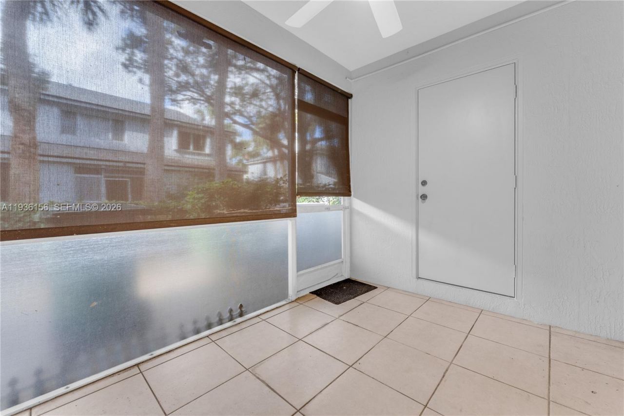 3325 Cabaret Ln, Margate, FL 33063 Photo