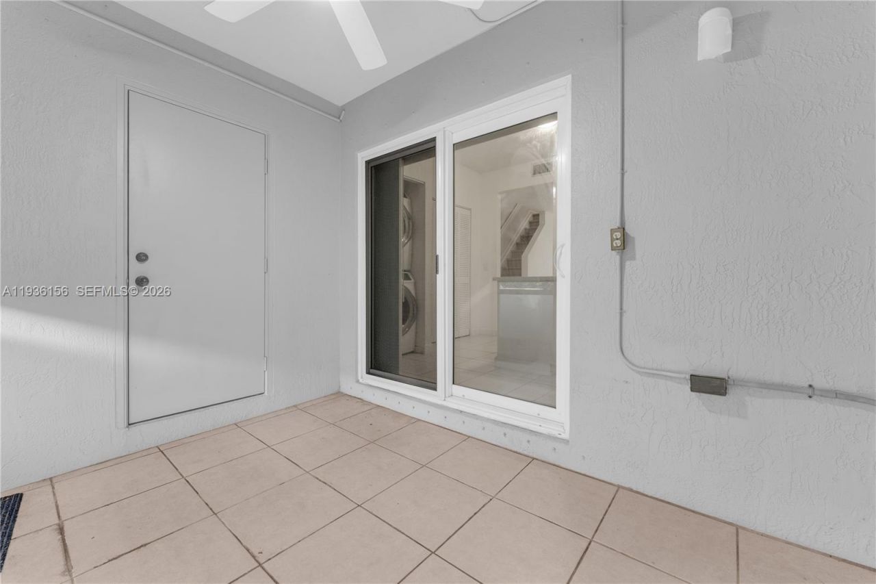 3325 Cabaret Ln, Margate, FL 33063 Photo