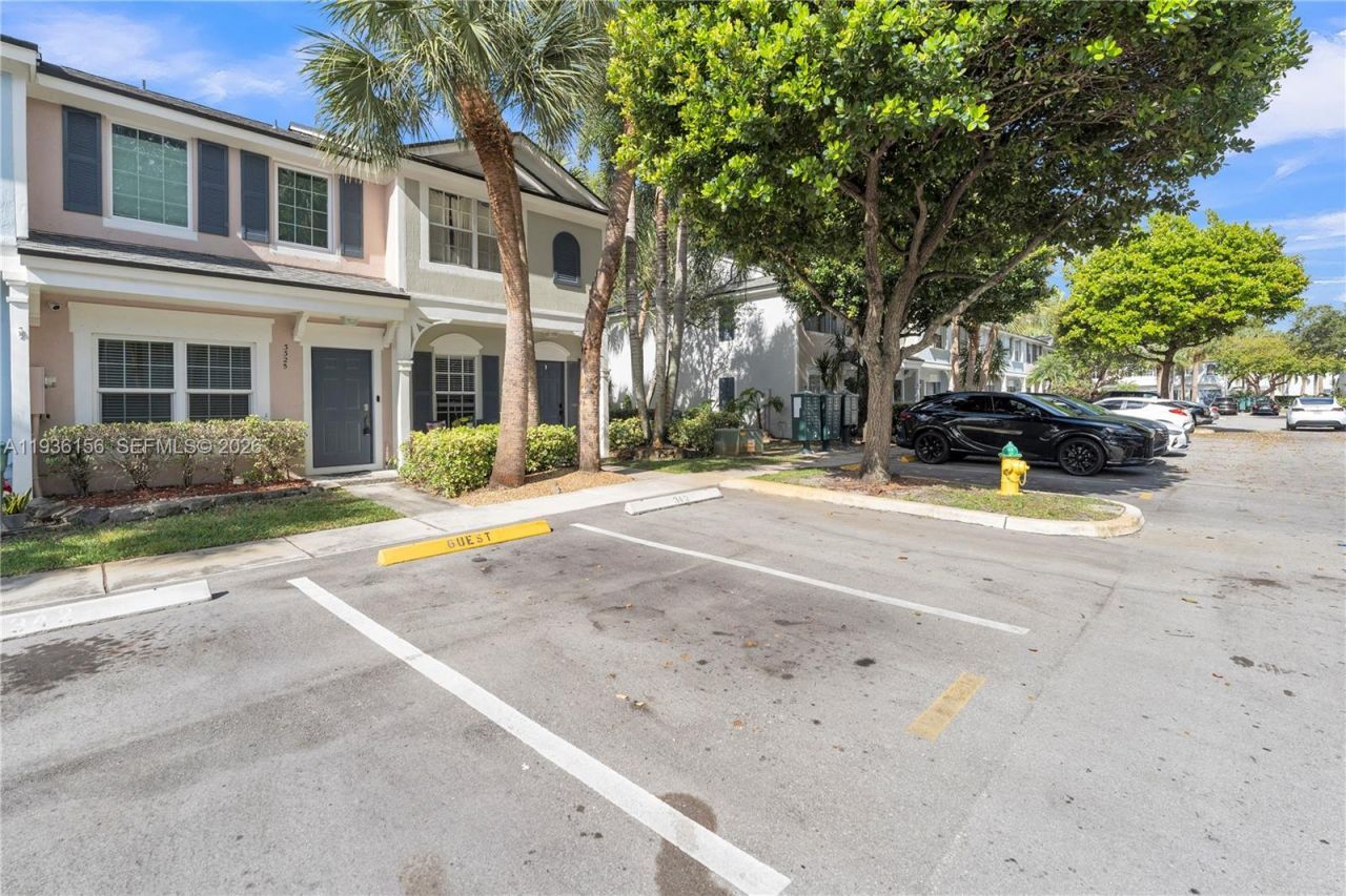 3325 Cabaret Ln, Margate, FL 33063 Photo