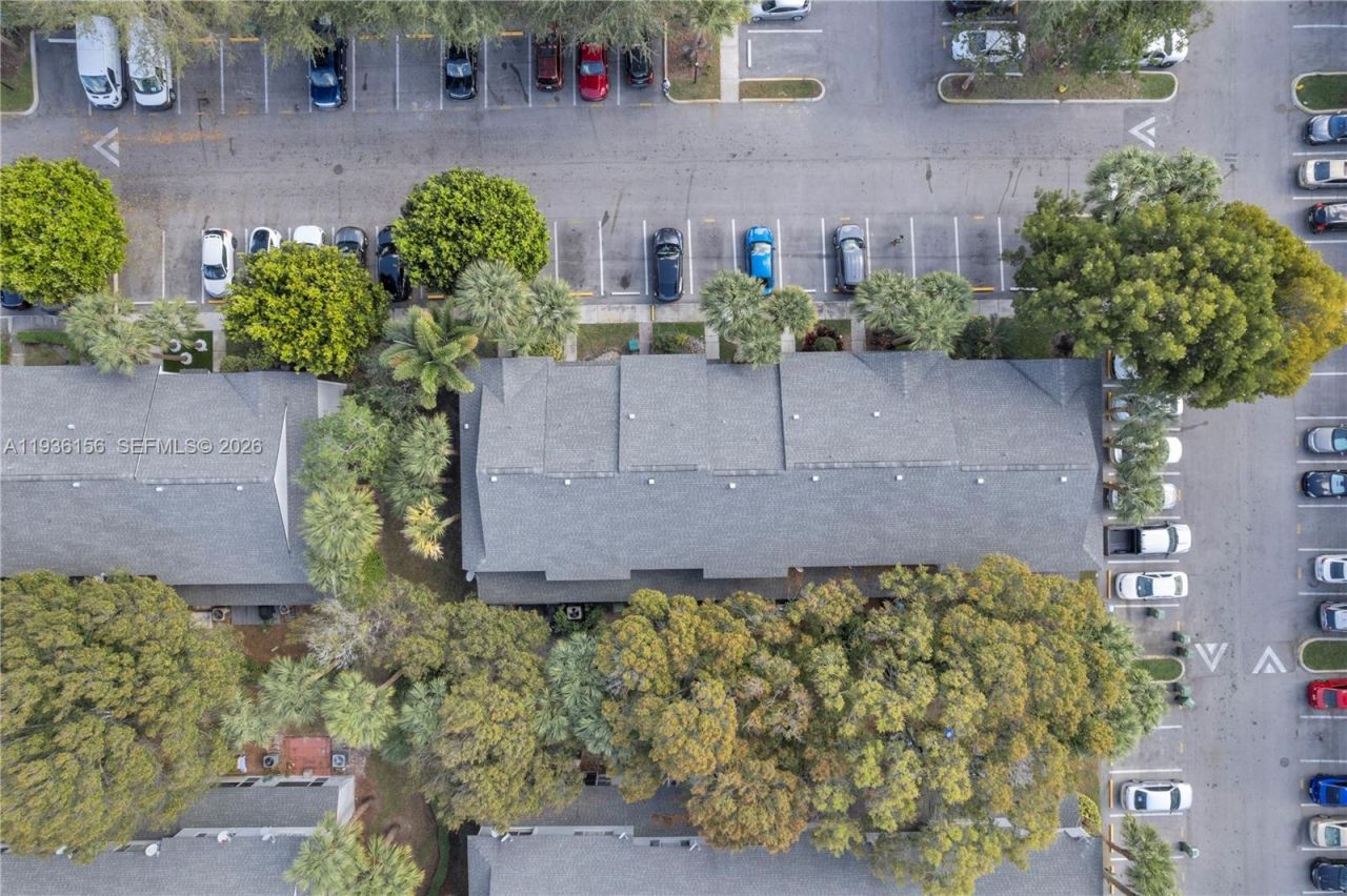 3325 Cabaret Ln, Margate, FL 33063 Photo