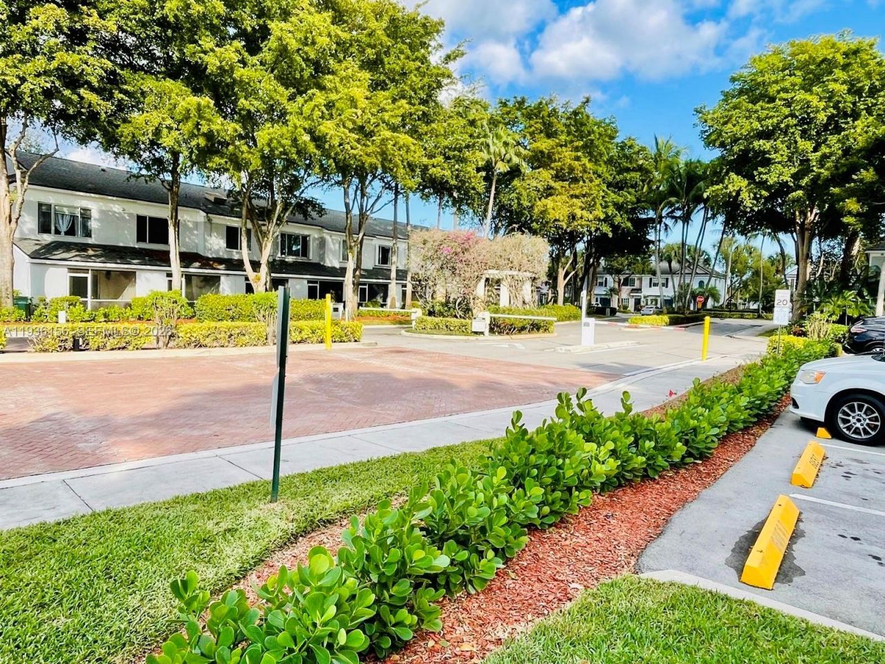 3325 Cabaret Ln, Margate, FL 33063 Photo