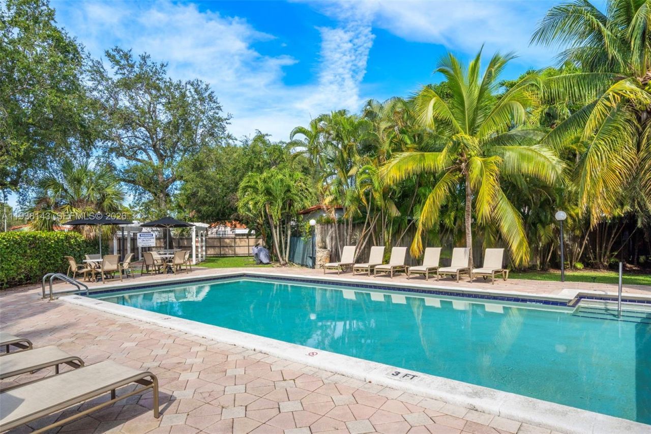 2150 SW 16th Ave, Unit 402, Miami, FL 33145 Photo